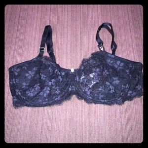 NWT Victoria’s Secret 38DD push-up bra